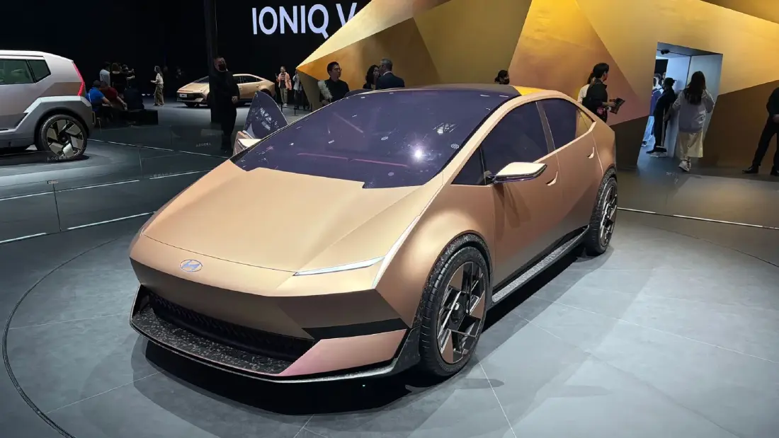 CREDIT : Car Magazine