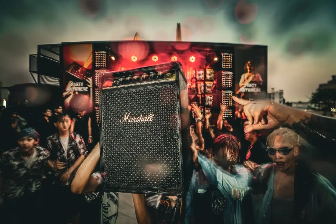 เปลี่ยนทุกหัวถนนให้กระหึ่มด้วยเสียงดนตรี กับ Marshall ‘Party Anywhere’