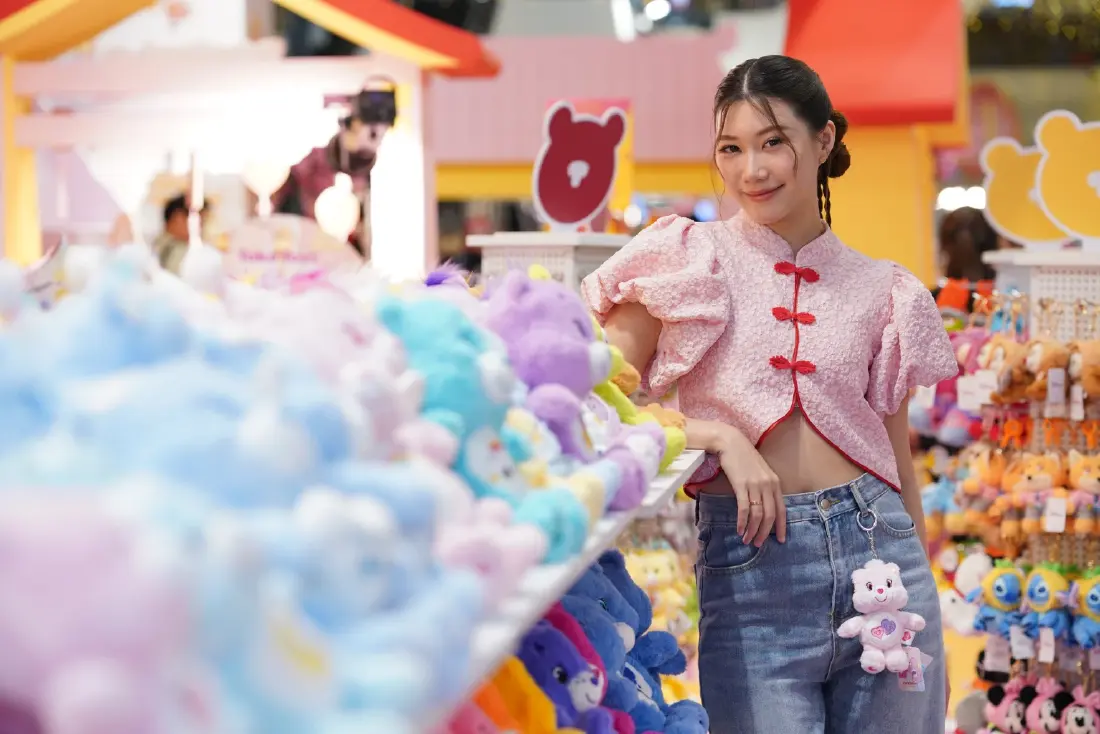 คุณอักษร จันทรโรจน์วานิช ผู้บริหาร บริษัท เทค ทอยส์ จำกัด
