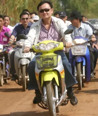 การเมืองยุคนี้ ทำไมนักการเมืองควรมี Meme เป็นของตัวเอง