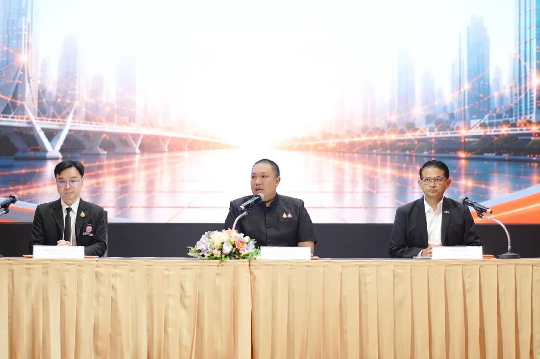 มท.2 และ MEA น้อมใจเฉลิมพระเกียรติสมเด็จพระบรมราชินี เปิดโครงการ 'MEA ดูแลผู้ป่วย'