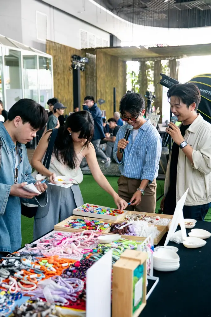 SPRiNG และ LOOPERS จัด HOPE TALK : Climate Change ใคร MADE CHANGE? เปลี่ยนโลกด้วยความหวัง