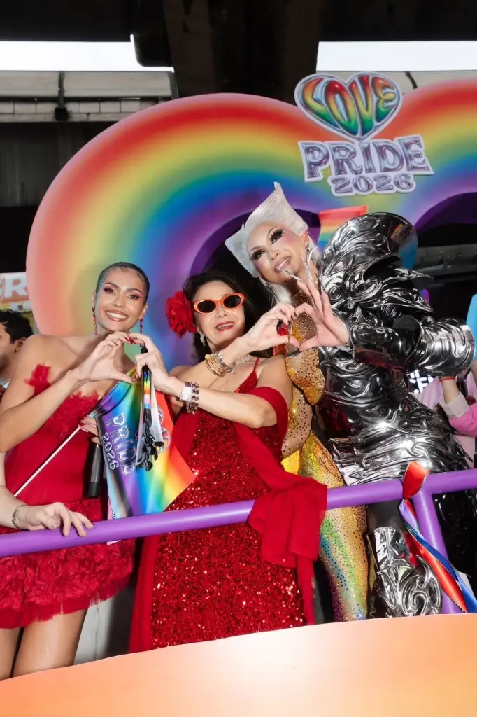 'LOVE PRIDE 2026' เปลี่ยน EM DISTRICT เป็นแลนด์มาร์ก Pride ใจกลางกรุง