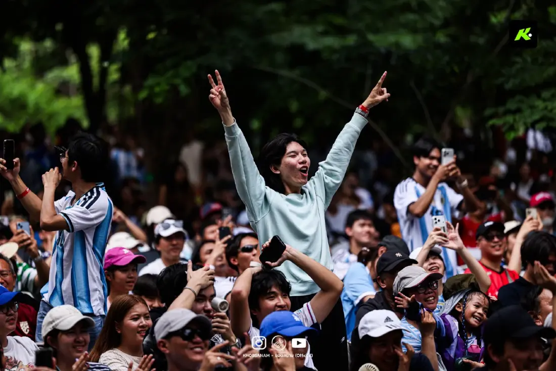 สะเทือนสวนรถไฟ JAS เปิด FAN PARK แฟนบอลแห่ชมฟุตบอลโลกฟรีล้นงาน