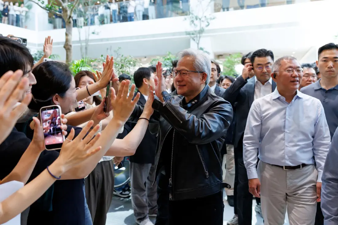 เตรียมประมูลแจ็กเก็ตหนังสีดำ Jensen Huang ซีอีโอ Nvidia ตำนาน Pop Icon ยุค AI