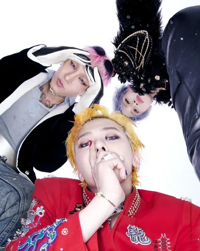 CREDIT : YG