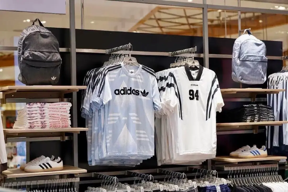 อาดิดาส ปักหมุด 'adidas Originals Factory Outlet' แห่งแรกในไทย ที่ บลูพอร์ต หัวหิน