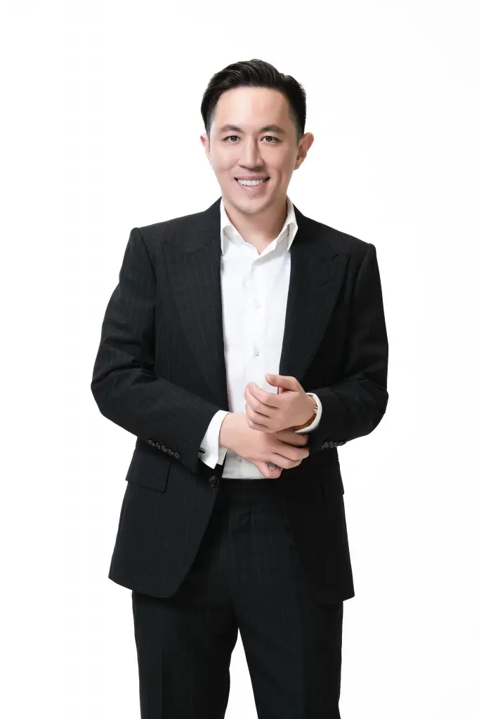นายฉาย บุนนาค ประธานกรรมการบริหารและประธานเจ้าหน้าที่บริหาร บริษัท เนชั่น กรุ๊ป (ไทยแลนด์) จำกัด (มหาชน)