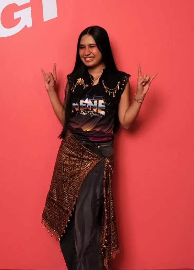 ผ้าไทยบนเวทีโลก 'เนเน่ รอยัล' สม 'ผ้าซัมปิง' โชว์ร็อกสุดเท่บน America’s Got Talent