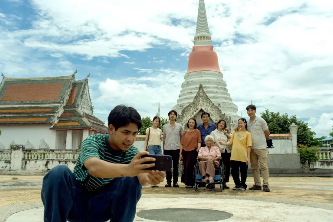 ‘9 วัด สู่สวรรค์’ สำรวจความเชื่อ ทำบุญต่อชะตา เพื่อคนรักหรือกลัวสูญเสีย?