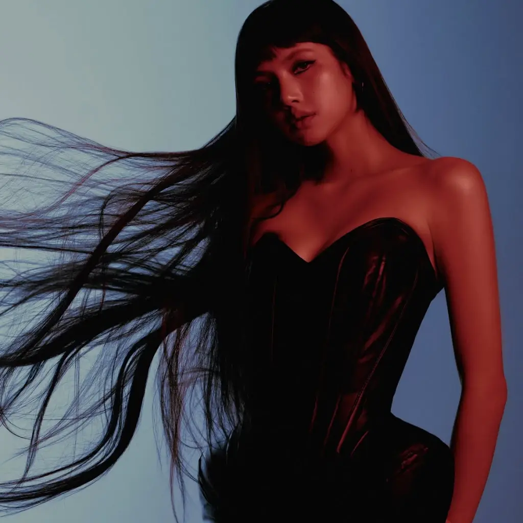 สำรวจอีกมุมของชีวิตและตัวตน 'ลิซ่า' ผ่านสารคดี Always Lalisa