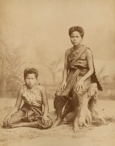 ทำไมผ้าไทย-กัมพูชาถึงคล้ายกัน? ร่องรอยวัฒนธรรมร่วมพันปี