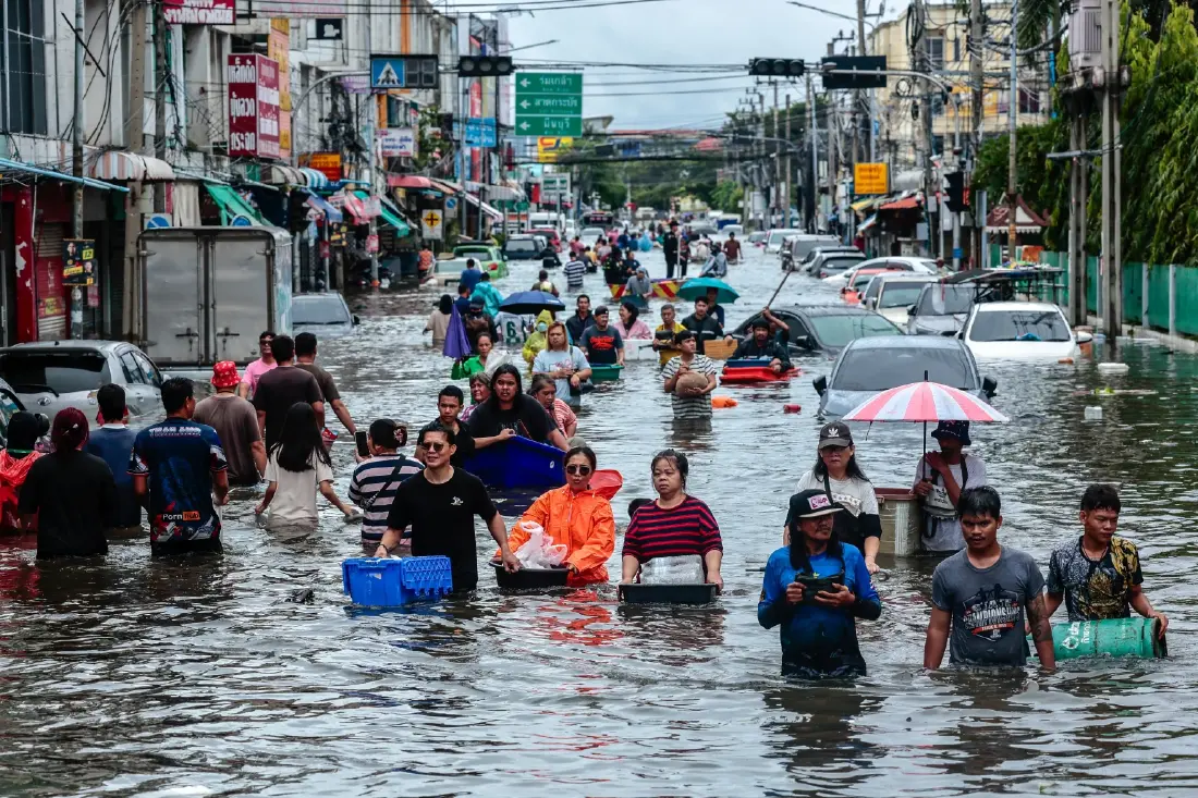 ทรู x กสทช. เดินหน้าเคียงข้างผู้ประสบอุทกภัย มอบเน็ตฟรี-โทรฟรีฉุกเฉิน