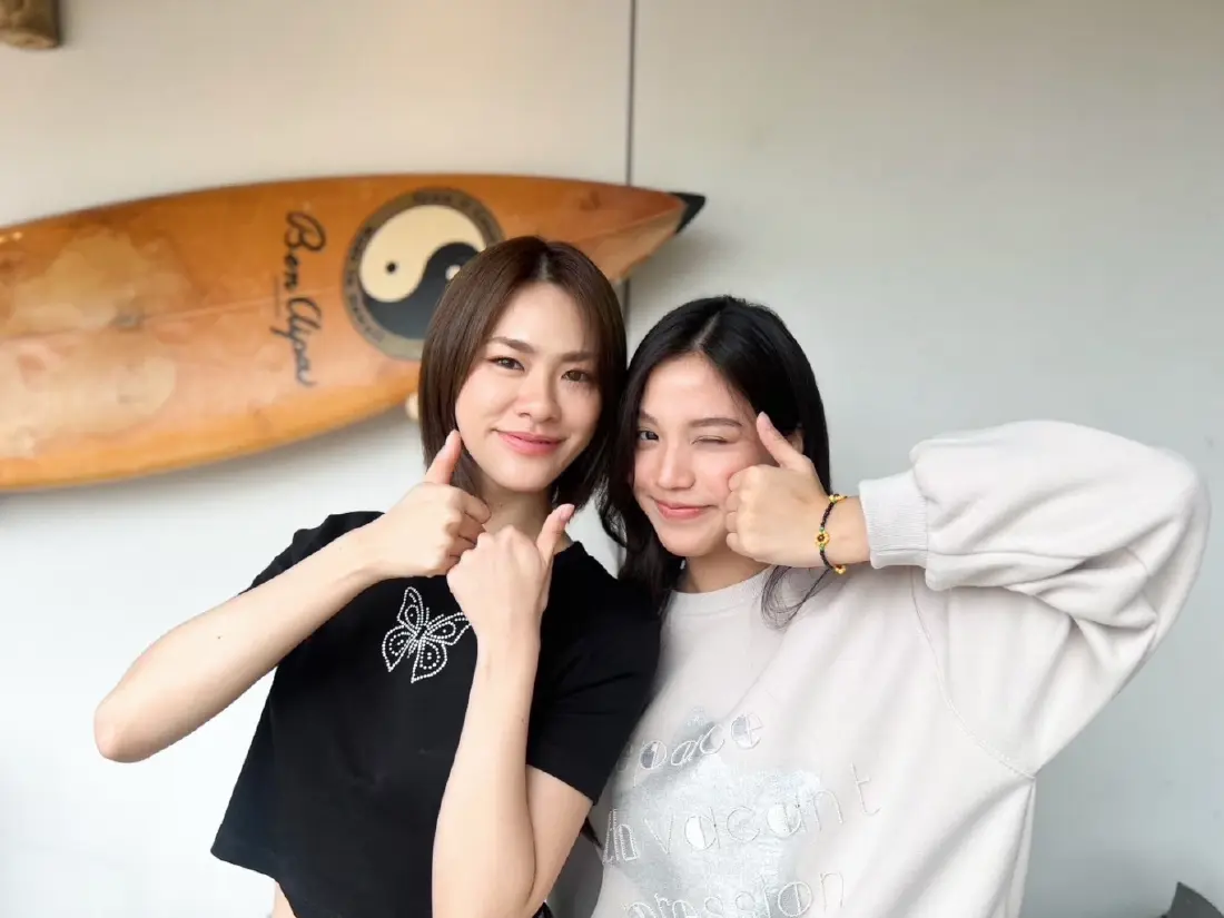 ความรักของ ‘สาววาย’ ไม่ได้จบแค่หน้าจอ วงจร Fandom Economy ที่เปลี่ยน ‘ความฟิน’ ให้เป็น ‘ฟันเฟือง’ เศรษฐกิจ