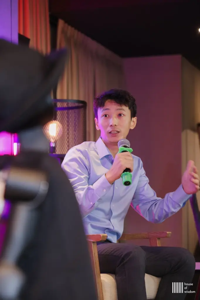 โอเวน จ้าน ประธานกรรมการและประธานเจ้าหน้าที่บริหาร Anhui Zuxing Robot Group