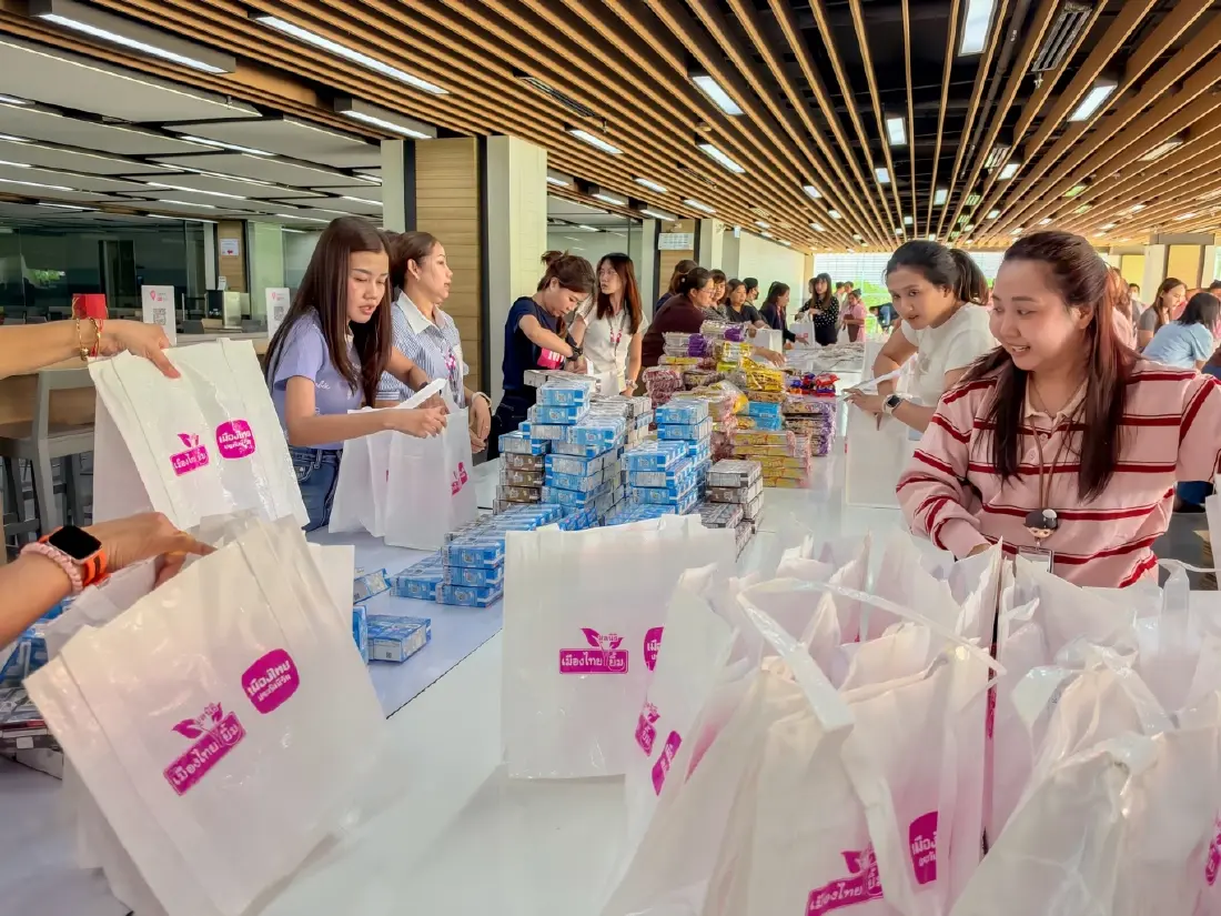 เมืองไทยประกันชีวิตจัดถุงยังชีพ 2,000 ชุด ช่วยน้ำท่วม กทม.69