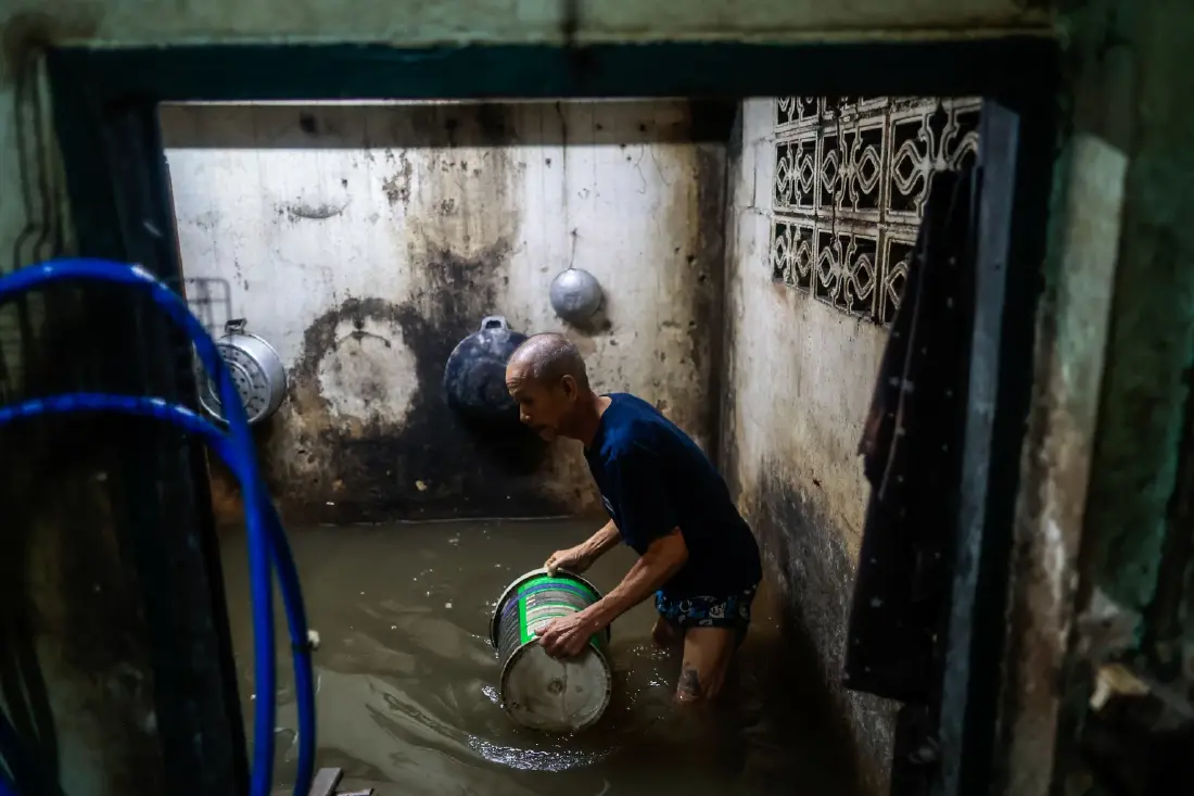 Cr.Reuters