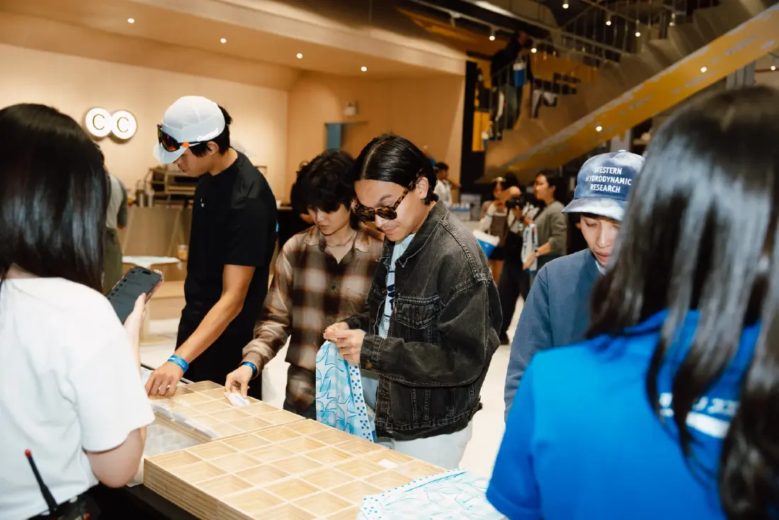 เจาะกลยุทธ์ Collab Marketing เมื่อแฟชั่น x กีฬา - POCARI SWEAT x Carnival Running