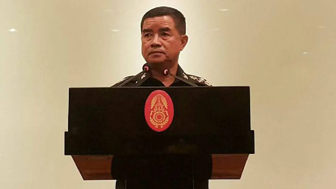 ผบ.ทบ.รับบกพร่องปล่อย”ยิ่งลักษณ์”หนี เชื่อทักษิณวางแผน ผบ.ทบ.รับบกพร่องปล่อย”ยิ่งลักษณ์”หนี เชื่อทักษิณวางแผน