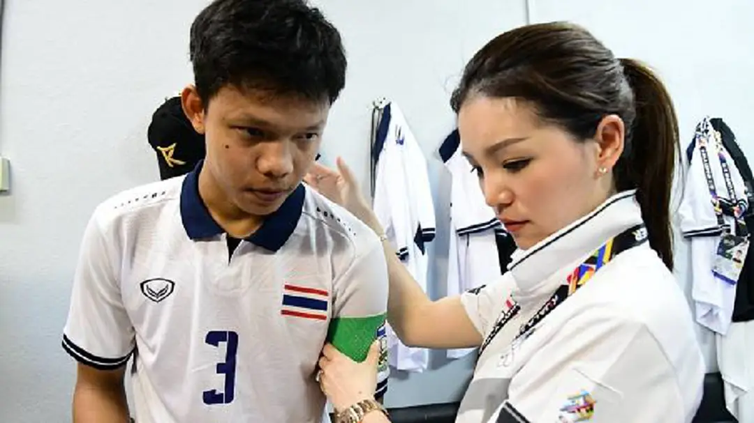 “คุณเดียร์” เตรียมอัดฉีดหากช้างศึกคว้าชัยเหนือกัมพูชา “คุณเดียร์” เตรียมอัดฉีดหากช้างศึกคว้าชัยเหนือกัมพูชา
