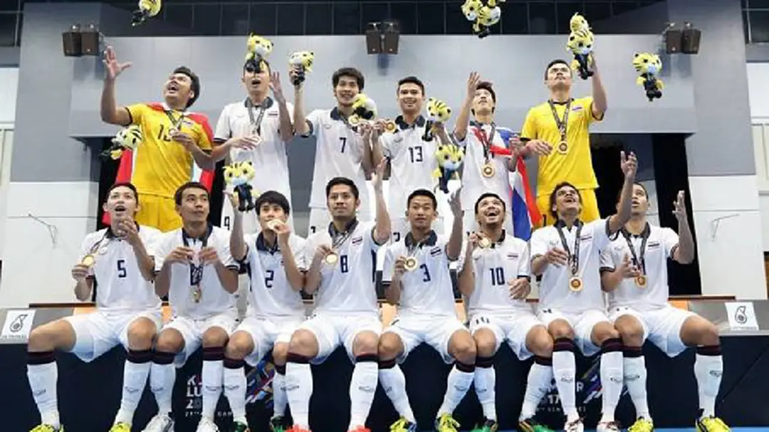 “แข้งโต๊ะเล็กหนุ่มไทย” เฉือน “เจ้าภาพ” 4-3 คว้าทองซีเกมส์ ได้สำเร็จ “แข้งโต๊ะเล็กหนุ่มไทย” เฉือน “เจ้าภาพ” 4-3 คว้าทองซีเกมส์ ได้สำเร็จ