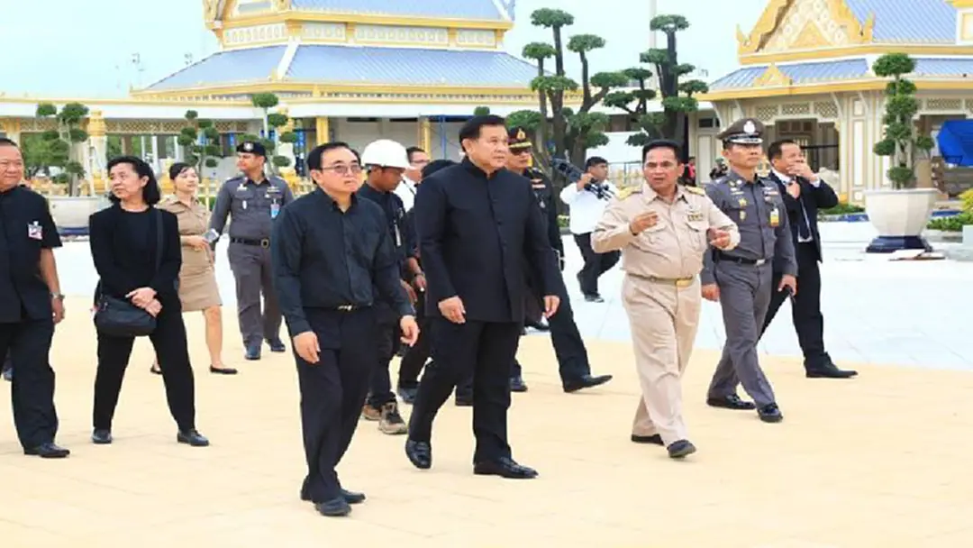 ยิ่งใหญ่สมพระเกียรติ!! รองนายกฯ ลงพื้นที่ตรวจความคืบหน้าการจัดสร้างพระเมรุมาศ สิ่งปลูกสร้างประกอบพระเมรุมาศฯ ณ ท้องสนามหลวง ยิ่งใหญ่สมพระเกียรติ!! รองนายกฯ ลงพื้นที่ตรวจความคืบหน้าการจัดสร้างพระเมรุมาศ สิ่งปลูกสร้างประกอบพระเมรุมาศฯ ณ ท้องสนามหลวง