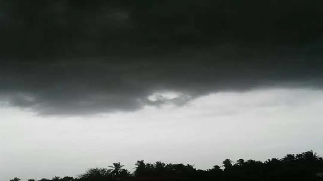 กรมอุตุฯ เตือนวันนี้ พื้นที่ต่อไปนี้ ...และกรุงเทพฯ มีฝนตกหนัก ประชาชนติดตามข่าวอย่างใกล้ชิด (รายละเอียด) กรมอุตุฯ เตือนวันนี้ พื้นที่ต่อไปนี้ ...และกรุงเทพฯ มีฝนตกหนัก ประชาชนติดตามข่าวอย่างใกล้ชิด (รายละเอียด)