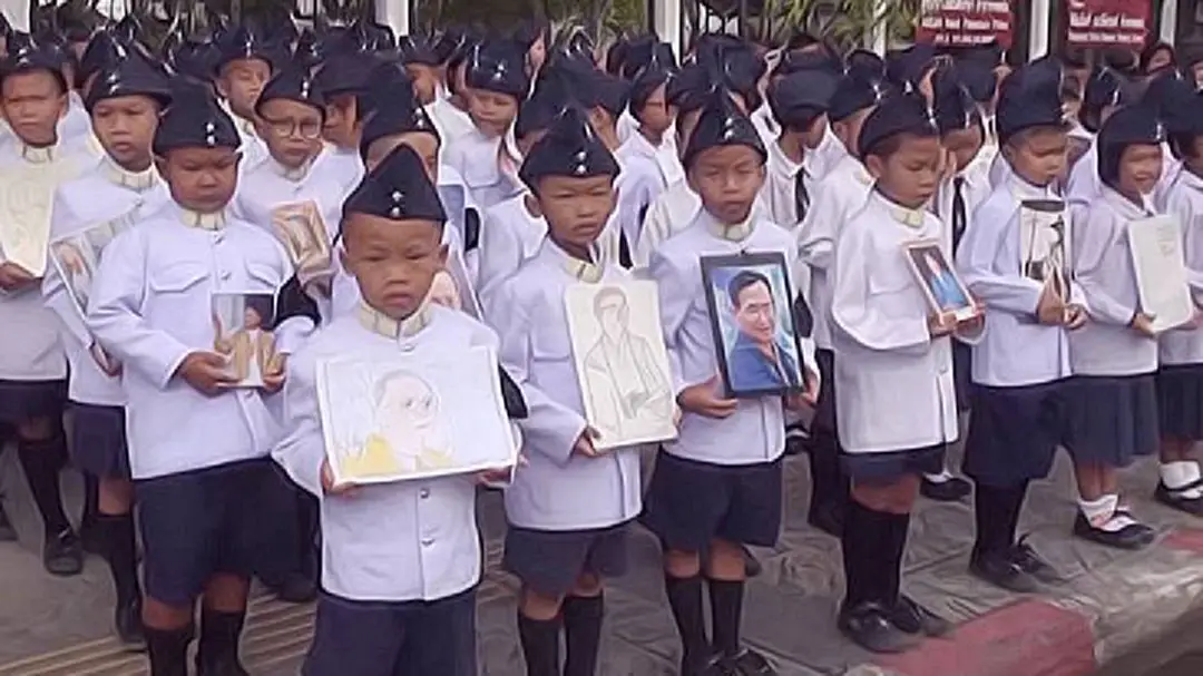 รำลึกอาลัย...พร้อมใจเทิดพระเกียรติ "ในหลวง ร.9"