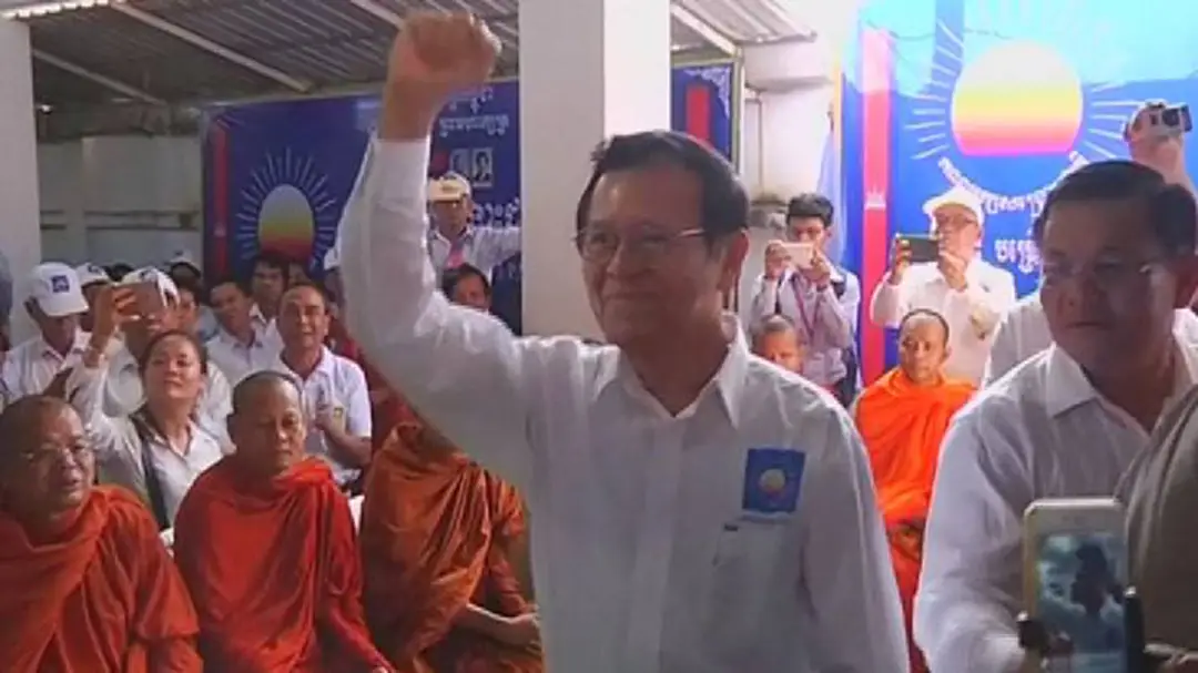 กัมพูชาจับกุมผู้นำฝ่ายค้านอ้างเป็นกบฎ กัมพูชาจับกุมผู้นำฝ่ายค้านอ้างเป็นกบฎ