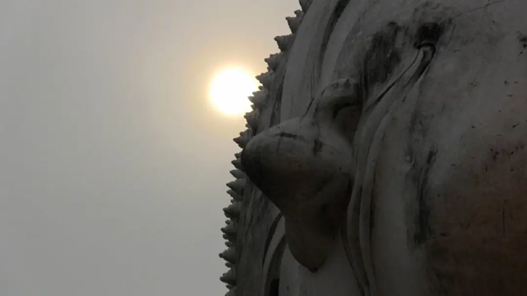 ไม่เชื่อก็ต้องเชื่อ สุดมหัศจรรย์ปรากฎการณ์ พระอาทิตย์ขึ้น ตรงเศียรพระนอน ใน 1 ปี เกิดขึ้นให้ได้ชมเพียงแค่ 2 ครั้งเท่านั้น (มีคลิป) ไม่เชื่อก็ต้องเชื่อ สุดมหัศจรรย์ปรากฎการณ์ พระอาทิตย์ขึ้น ตรงเศียรพระนอน ใน 1 ปี เกิดขึ้นให้ได้ชมเพียงแค่ 2 ครั้งเท่านั้น (มีคลิป)