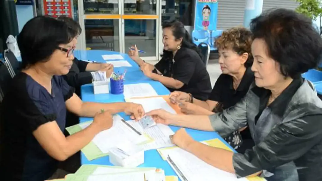ชาวโคราช-อุดรฯ สมัครจิตอาสาเฉพาะกิจต่อเนื่อง ชาวโคราช-อุดรฯ สมัครจิตอาสาเฉพาะกิจต่อเนื่อง