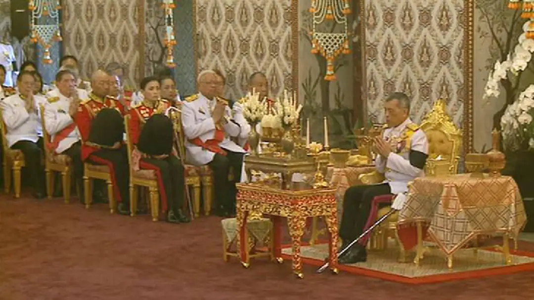 สมเด็จพระเจ้าอยู่หัว เสด็จฯ พระราชพิธีบำเพ็ญพระราชกุศลพระบรมอัฐิ สมเด็จพระเจ้าอยู่หัว เสด็จฯ พระราชพิธีบำเพ็ญพระราชกุศลพระบรมอัฐิ