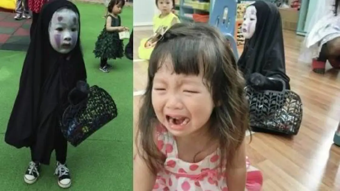 ฮาโลวีนปีที่แล้ว มาในชุด"ผีไร้หน้า" ทำเอาเพื่อนร้องไห้โฮ ปีนี้มาชุดใหม่ แต่เพื่อนไม่ยักร้องแฮะ! ฮาโลวีนปีที่แล้ว มาในชุด"ผีไร้หน้า" ทำเอาเพื่อนร้องไห้โฮ ปีนี้มาชุดใหม่ แต่เพื่อนไม่ยักร้องแฮะ!