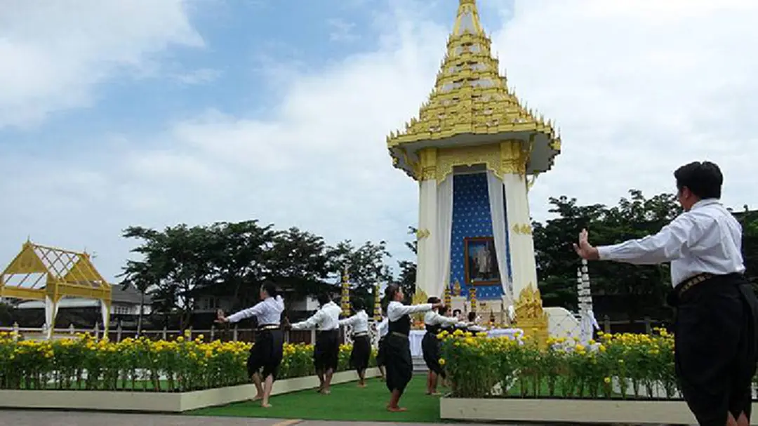 จ.หนองคาย จัดพิธีบวงสรวงพระเมรุมาศจำลอง
