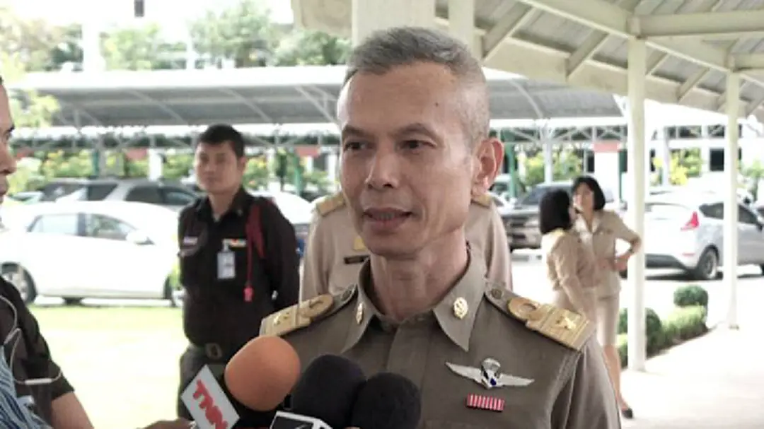 "พงศ์พร" เดินหน้าลุยปราบโกงเงินทอนวัด "พงศ์พร" เดินหน้าลุยปราบโกงเงินทอนวัด