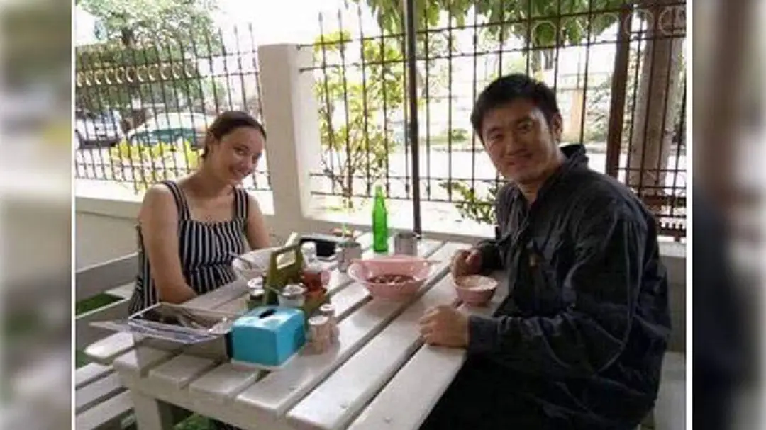 สายเผือกเชิญทางนี้!!! ... "กุญแจซอล" ท้องแล้ว 8 เดือน-แม่เผยผู้ชายมาสู่ขอ พ่อบอกให้รอเพิ่งคบกันเอง จากนั้นพากันหายหน้าไปเลย