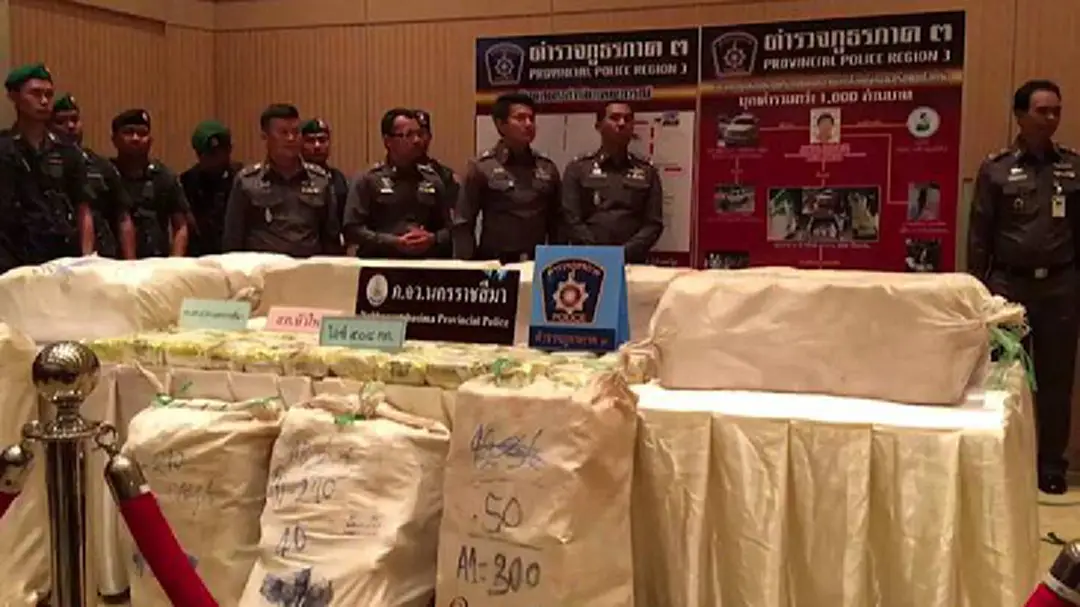 สตช.แถลงจับ "ไอซ์" ครึ่งตัน มูลค่าพันล้าน สตช.แถลงจับ "ไอซ์" ครึ่งตัน มูลค่าพันล้าน