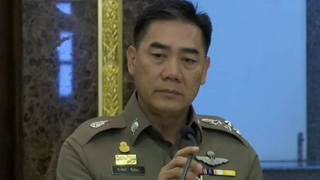 ผบ.ตร. สั่งอำนวยความสะดวก ปชช.ทุกรูปแบบ กำชับเร่งช่วยน้ำท่วม ผบ.ตร. สั่งอำนวยความสะดวก ปชช.ทุกรูปแบบ กำชับเร่งช่วยน้ำท่วม