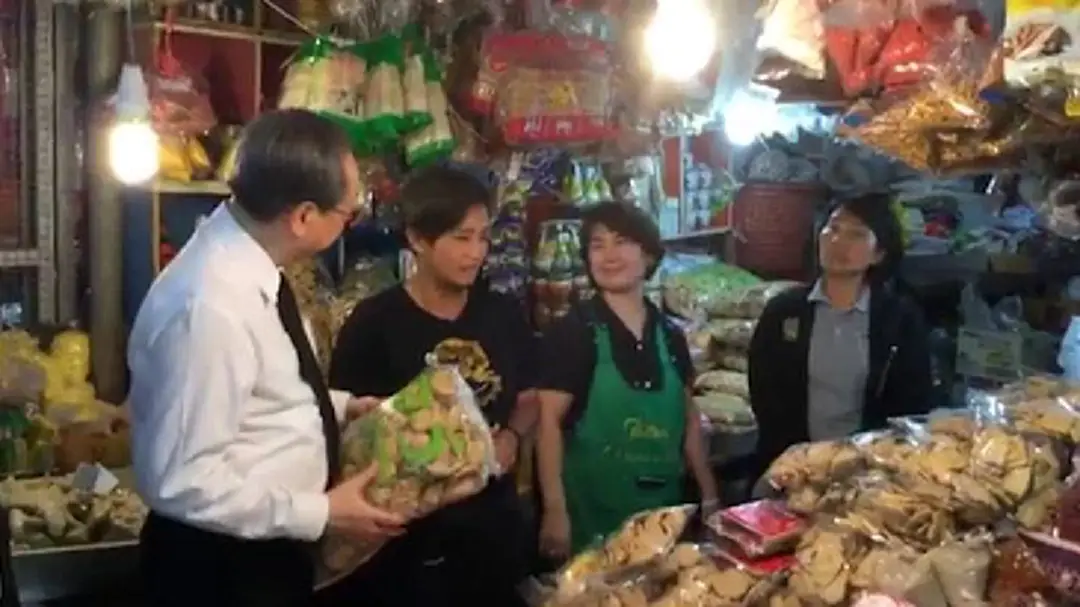 "พาณิชย์" เผยอาหารเจราคาสูงขึ้น ผลจากน้ำท่วมหลายพื้นที่ "พาณิชย์" เผยอาหารเจราคาสูงขึ้น ผลจากน้ำท่วมหลายพื้นที่