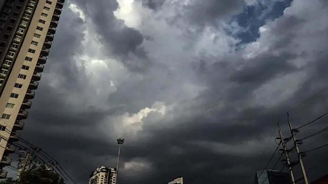 อุตุฯ เผย ประเทศไทยฝนยังตกต่อเนื่อง กทม.ฝนฟ้าคะนองร้อยละ 60 อุตุฯ เผย ประเทศไทยฝนยังตกต่อเนื่อง กทม.ฝนฟ้าคะนองร้อยละ 60