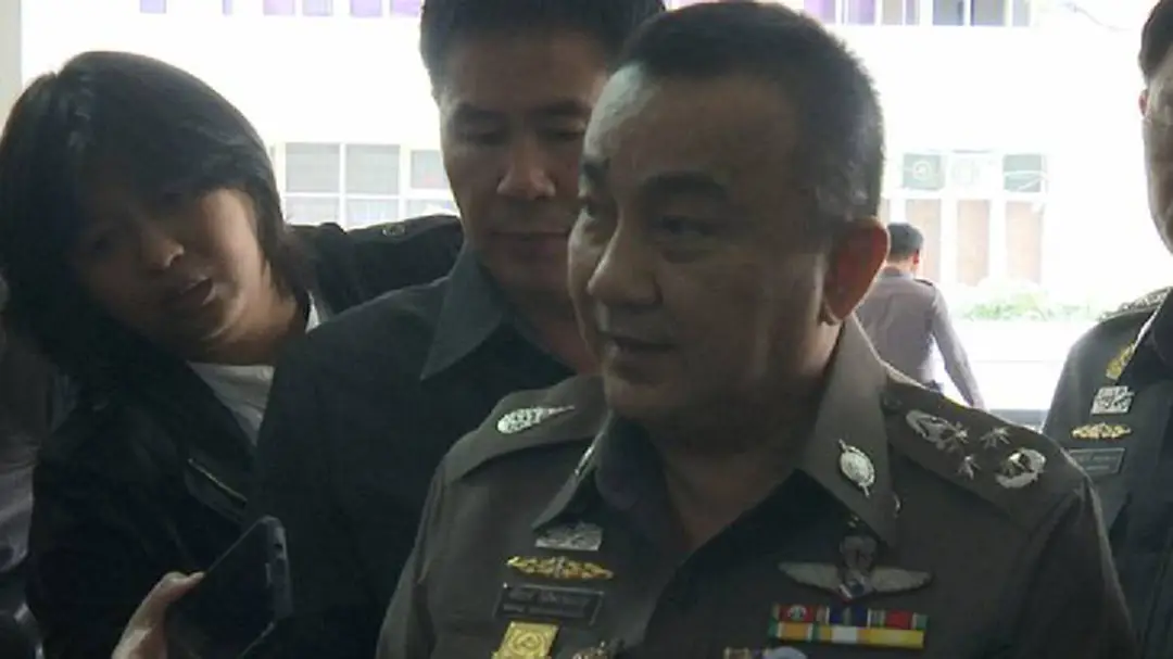 "ศรีวราห์" ประสานอังกฤษขอแหล่งกบดาน "ยิ่งลักษณ์" "ศรีวราห์" ประสานอังกฤษขอแหล่งกบดาน "ยิ่งลักษณ์"