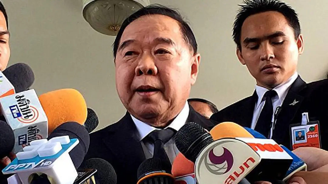 "ประวิตร" ลั่น! ไม่ได้เกณฑ์ปชช.ตอบ 6 คำถาม ปัด! หยั่งเสียงปูทางตั้งพรรค "ประวิตร" ลั่น! ไม่ได้เกณฑ์ปชช.ตอบ 6 คำถาม ปัด! หยั่งเสียงปูทางตั้งพรรค