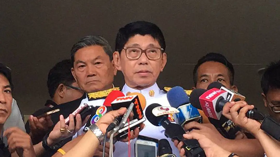 “วิษณุ” เผยกกต.ยื่นศาลรธน.ตีความอำนาจจัดลต.ท้องถิ่นได้ตามสิทธิ “วิษณุ” เผยกกต.ยื่นศาลรธน.ตีความอำนาจจัดลต.ท้องถิ่นได้ตามสิทธิ