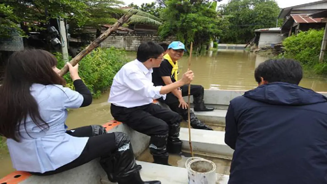 ผู้ประสบภัยน้ำท่วม - ผู้ป่วยติดบ้านติดเตียงที่ขอนแก่น ผวากลัวเกิดโรคระบาดซ้ำเติม