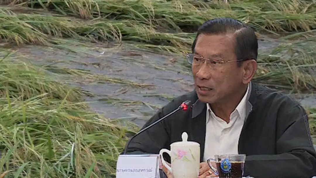 "เกษตรฯ" ทุ่ม 3.6 พันล้าน ช่วยเกษตรกรน้ำท่วม "เกษตรฯ" ทุ่ม 3.6 พันล้าน ช่วยเกษตรกรน้ำท่วม