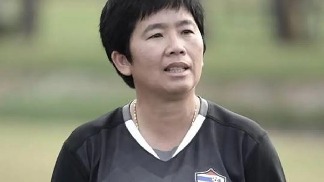 ไม่พลิกโผ!! ส.บอลเลือก “โค้ชหนึ่ง” คุมบอลหญิงลุยคัดบอลโลก ไม่พลิกโผ!! ส.บอลเลือก “โค้ชหนึ่ง” คุมบอลหญิงลุยคัดบอลโลก