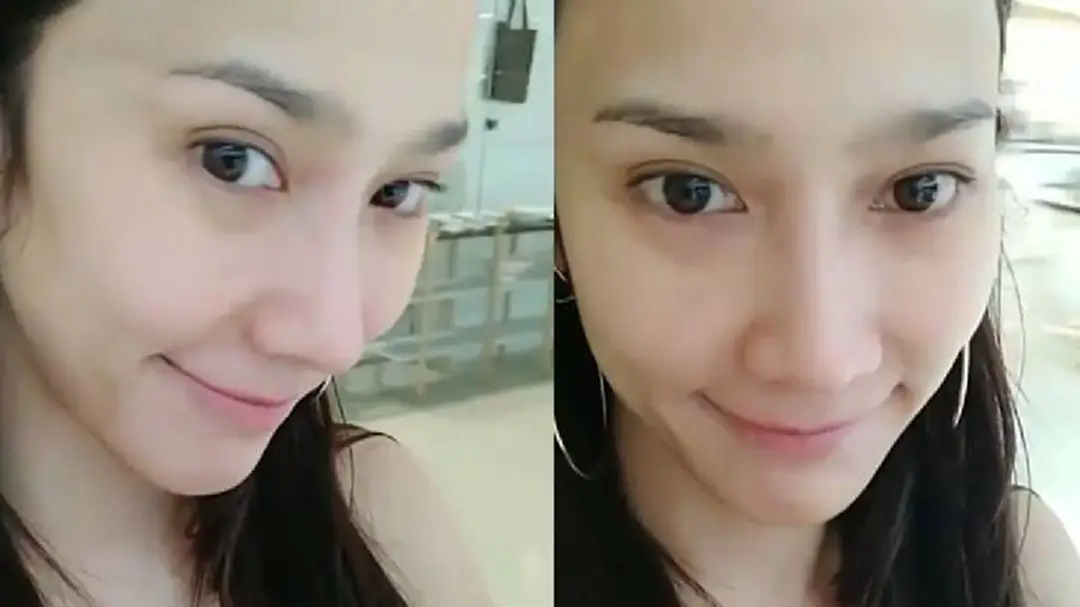 "อั้ม พัชราภา" โชว์หน้าสด (คลิป) ก่อนออกอีเว้นท์ดุจ "นางพญา" "อั้ม พัชราภา" โชว์หน้าสด (คลิป) ก่อนออกอีเว้นท์ดุจ "นางพญา"