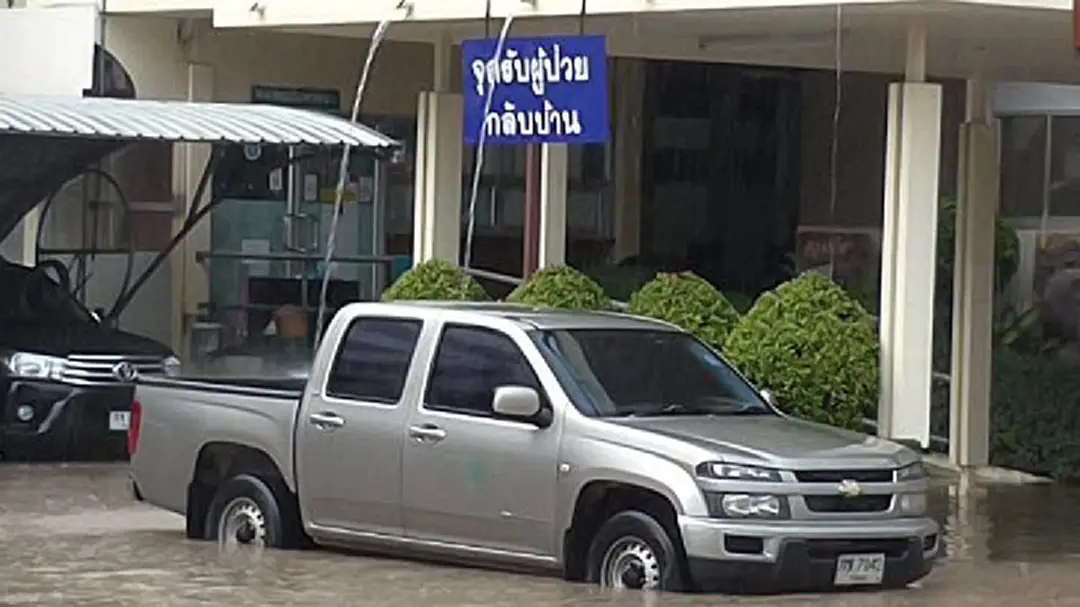 สธ.กำชับเตรียมพร้อมรับสถานการณ์ฉุกเฉินหากน้ำท่วมฉับพลัน