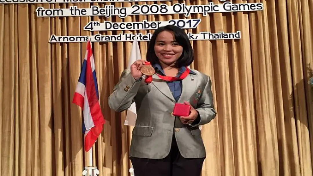 ปลื้ม!! "เพ็ญศิริ" รับเหรียญทองแดง-เงินอัดฉีดย้อนหลังกว่า 6 ล้าน ปลื้ม!! "เพ็ญศิริ" รับเหรียญทองแดง-เงินอัดฉีดย้อนหลังกว่า 6 ล้าน