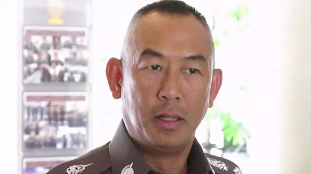 จัดจราจรส่ง"พี่ตูน"แยกผ่านพิภพ-ผ่านฟ้าพีคสุด จัดจราจรส่ง"พี่ตูน"แยกผ่านพิภพ-ผ่านฟ้าพีคสุด